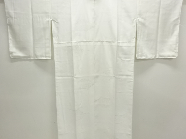 雪芝に花模様織り出し長襦袢